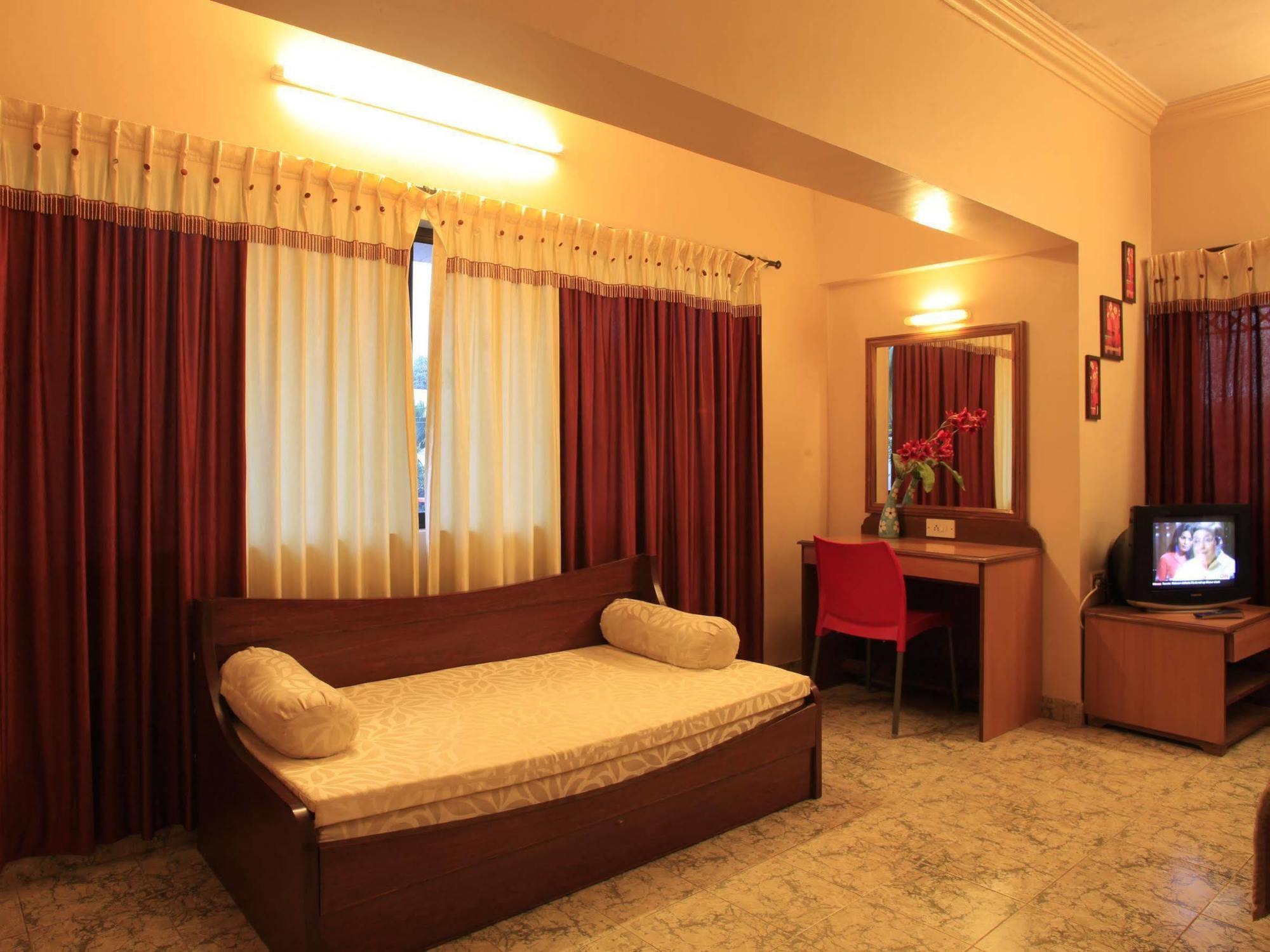 Hotel Sahyadri อลีบาก ภายนอก รูปภาพ